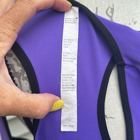 Zuzuzen Active High Performance Racerback Tank - Black/Purple - Picture 9 of 10